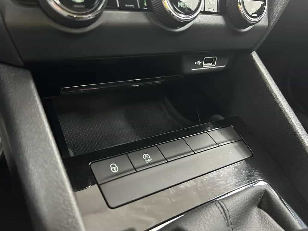 Skoda Octavia Kam+Apple CarPlay+Navi+LED+Tempomat 09/2018-photo-18