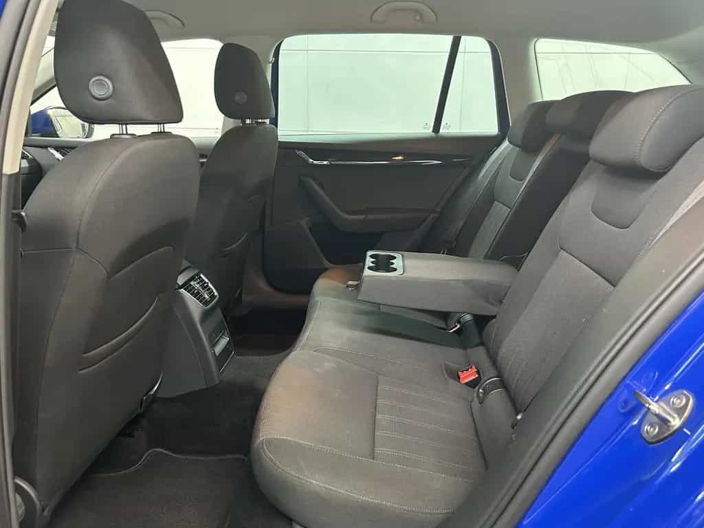 Skoda Octavia Kam+Apple CarPlay+Navi+LED+Tempomat 09/2018-photo-21