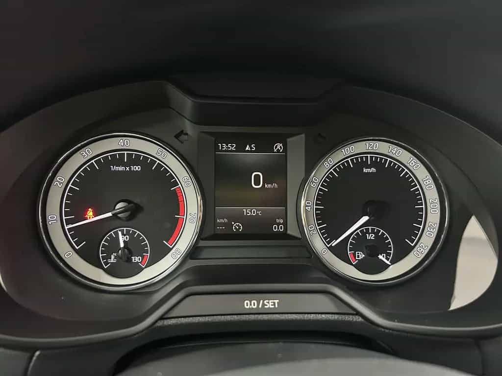 Skoda Octavia Kam+Apple CarPlay+Navi+LED+Tempomat 09/2018-photo-24
