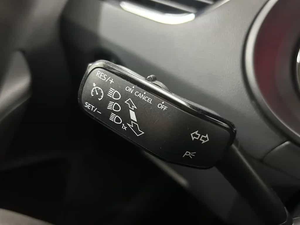 Skoda Octavia Kam+Apple CarPlay+Navi+LED+Tempomat 09/2018-photo-32