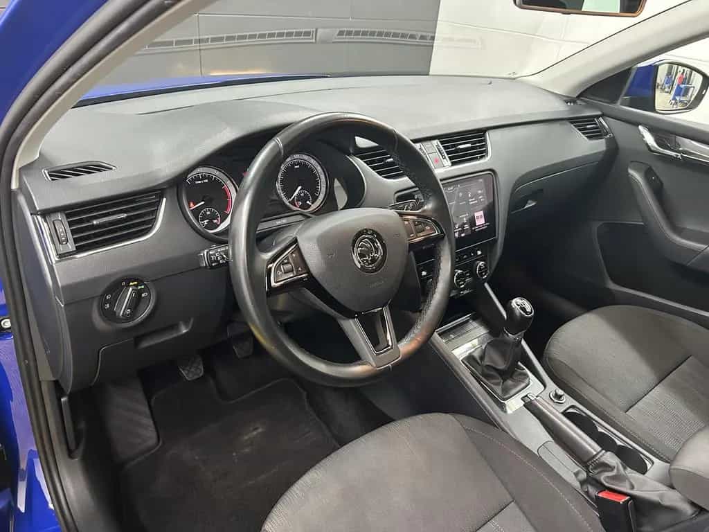 Skoda Octavia Kam+Apple CarPlay+Navi+LED+Tempomat 09/2018-photo-7