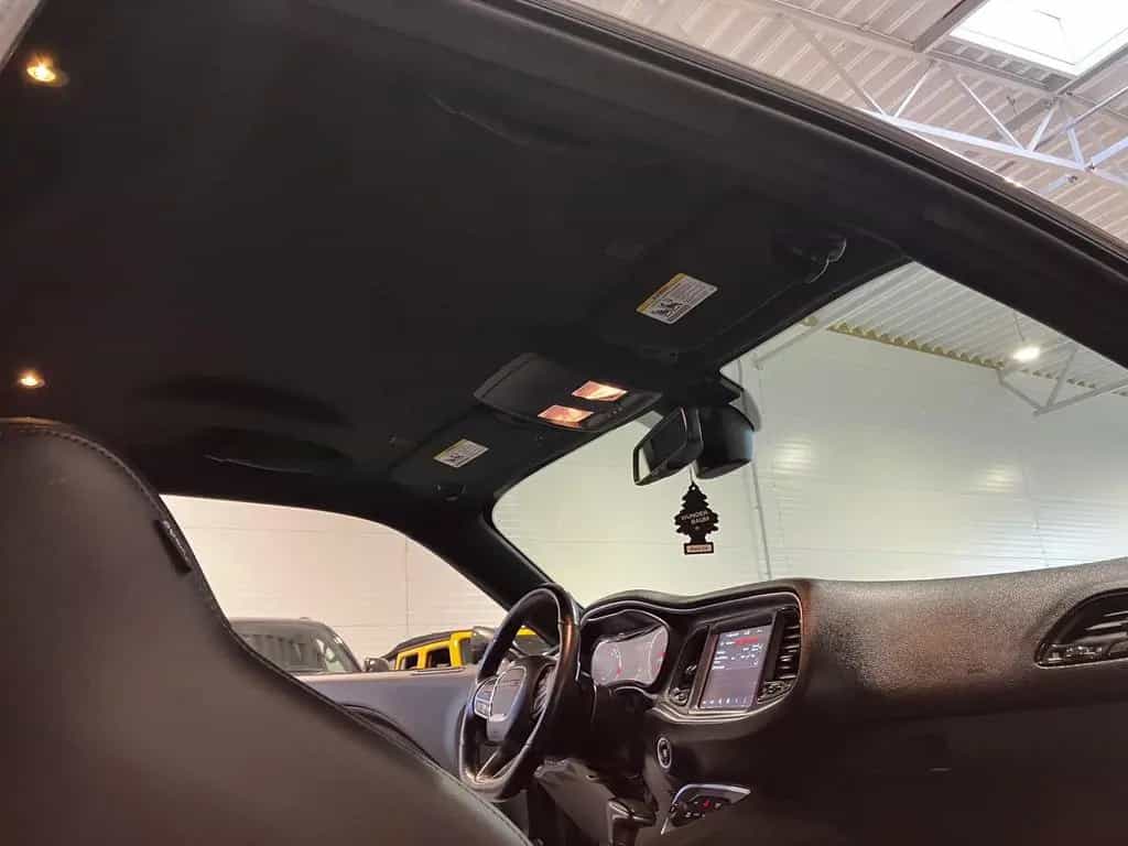 Dodge Challenger 6,4 Orig Widebody SRT Aut Nav Leder 10/2020-photo-20