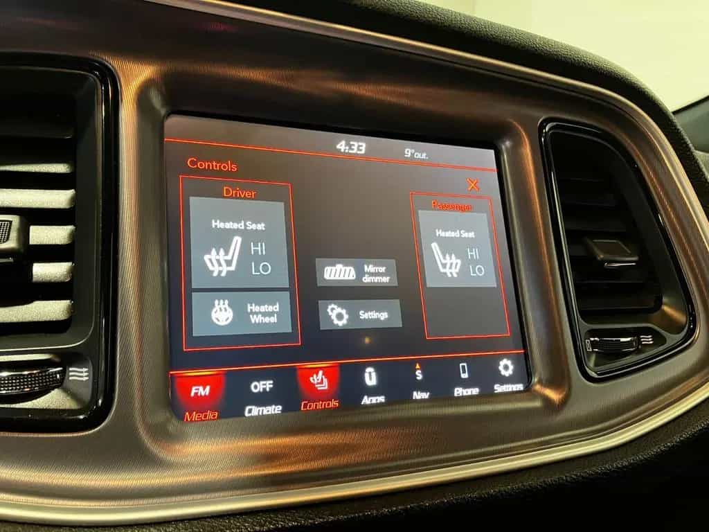 Dodge Challenger 6,4 Orig Widebody SRT Aut Nav Leder 10/2020-photo-25