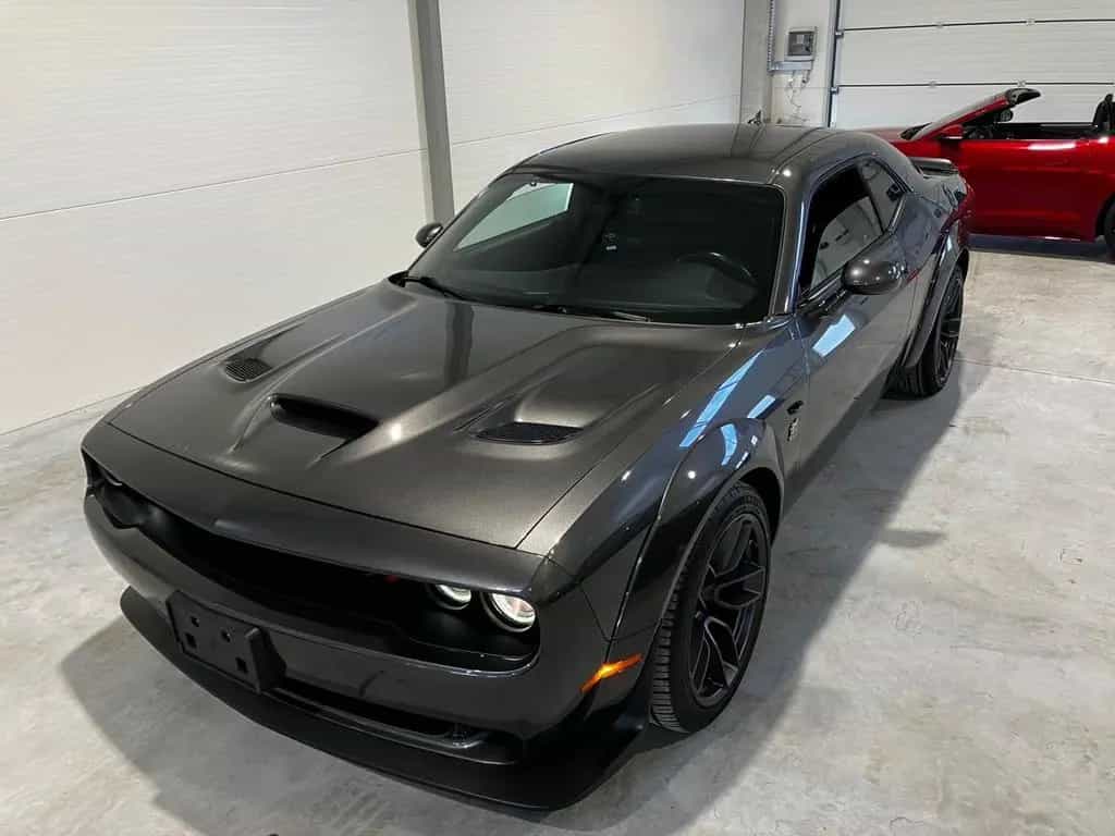 Dodge Challenger 6,4 Orig Widebody SRT Aut Nav Leder 10/2020-photo-4