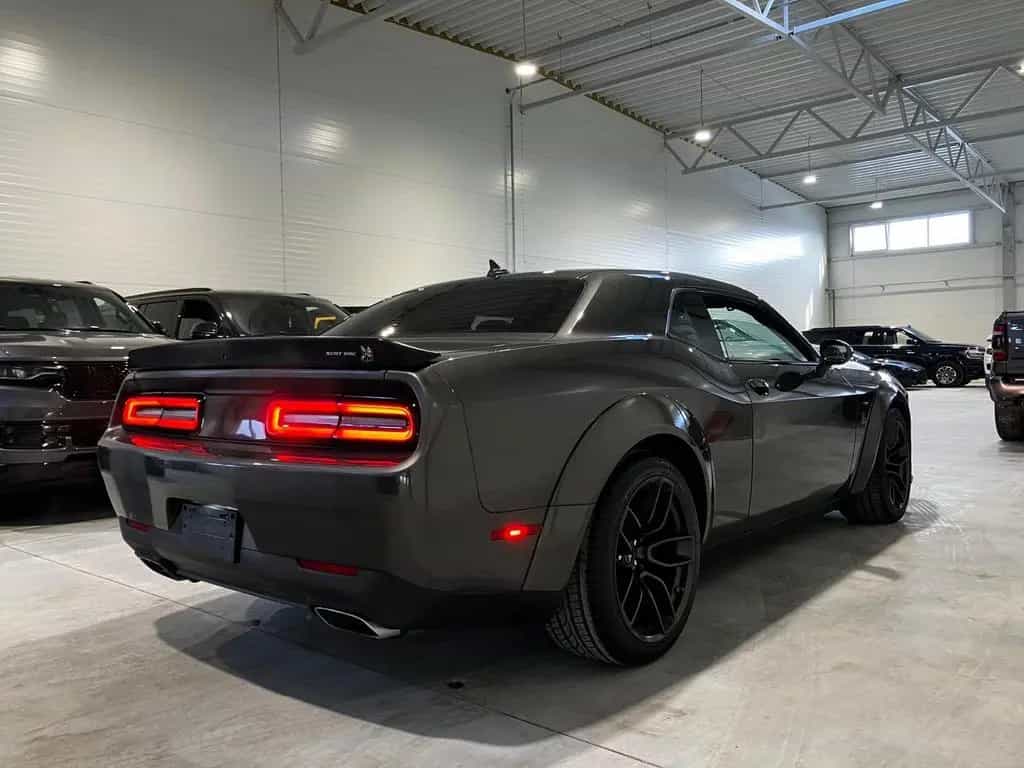 Dodge Challenger 6,4 Orig Widebody SRT Aut Nav Leder 10/2020-photo-6