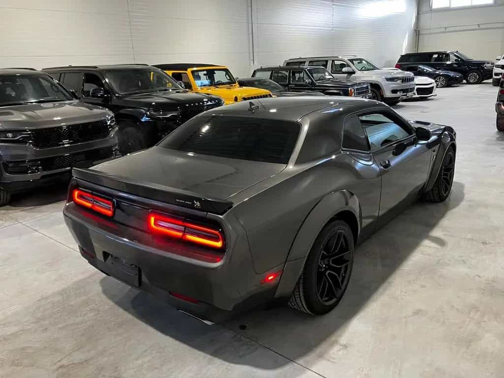 Dodge Challenger 6,4 Orig Widebody SRT Aut Nav Leder 10/2020-photo-7