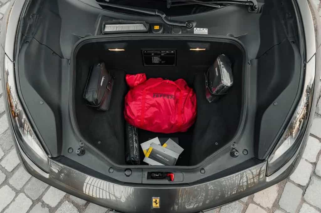 Ferrari 488 GTB Coupé DCT - great spec, 21 600 km 05/2018-photo-21