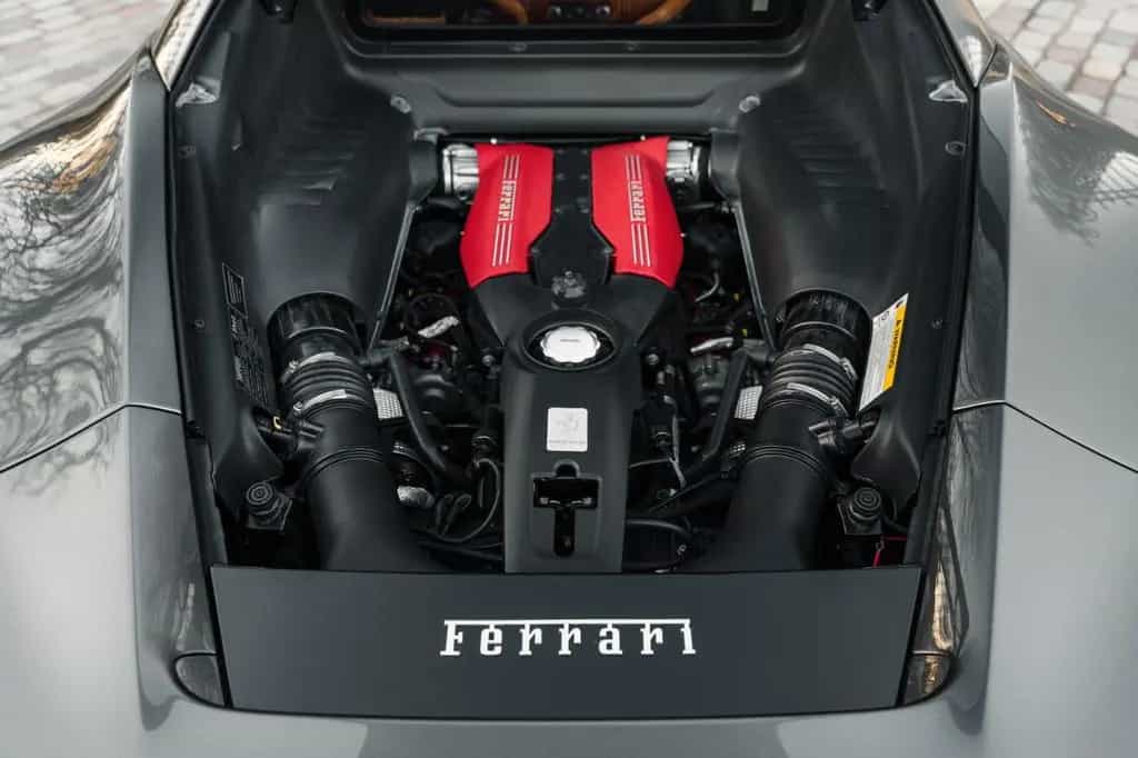 Ferrari 488 GTB Coupé DCT - great spec, 21 600 km 05/2018-photo-24