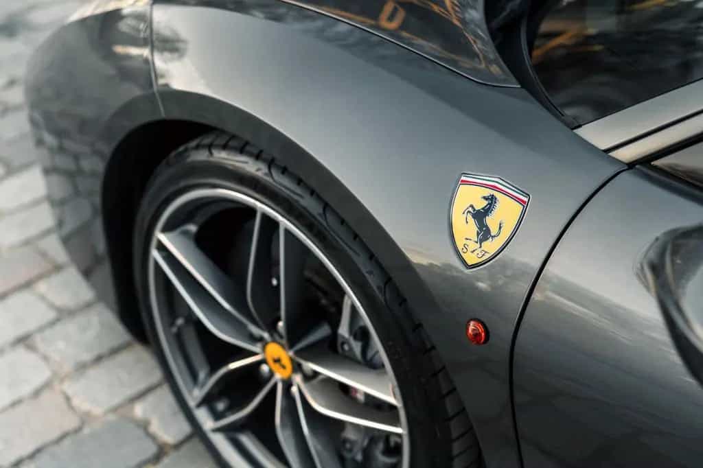 Ferrari 488 GTB Coupé DCT - great spec, 21 600 km 05/2018-photo-28