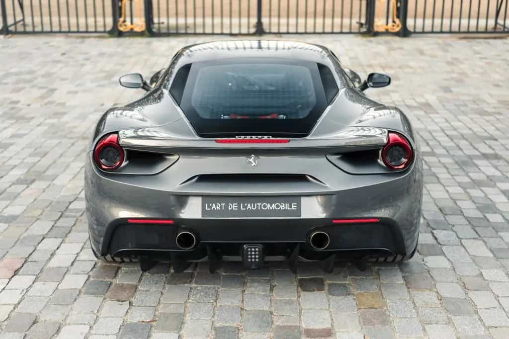 Ferrari 488 GTB Coupé DCT - great spec, 21 600 km 05/2018-photo-4