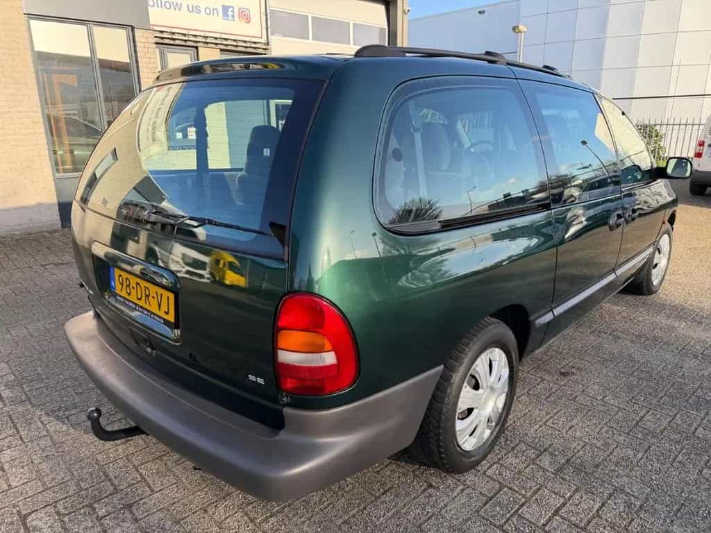 Chrysler Grand Voyager 2.4i SE + 7 SEATS + AIRCO + APK / 01/1999-photo-4