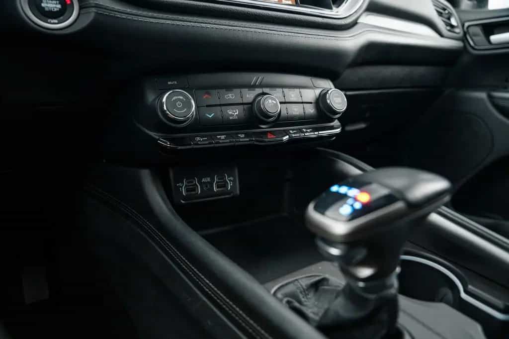 Dodge Durango 3,6 SXT 7 SITZE AHK NAVI TOP 11/2022-photo-17