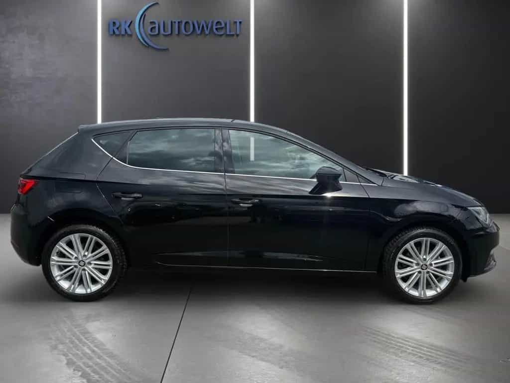 Seat Leon Xcellence 1.5 TSI Navi Apple CarPlay 07/2019-photo-2
