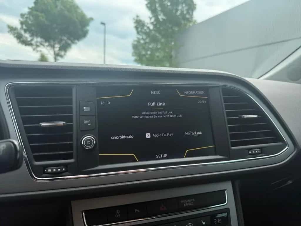 Seat Leon Xcellence 1.5 TSI Navi Apple CarPlay 07/2019-photo-30