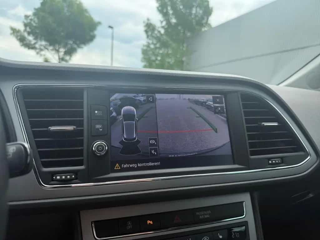 Seat Leon Xcellence 1.5 TSI Navi Apple CarPlay 07/2019-photo-31