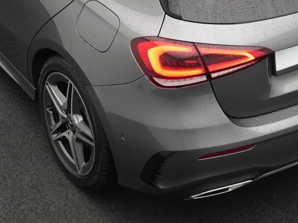 Mercedes-Benz A-Class 220 AMG Line 01/2019-photo-18