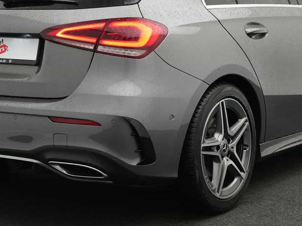 Mercedes-Benz A-Class 220 AMG Line 01/2019-photo-22
