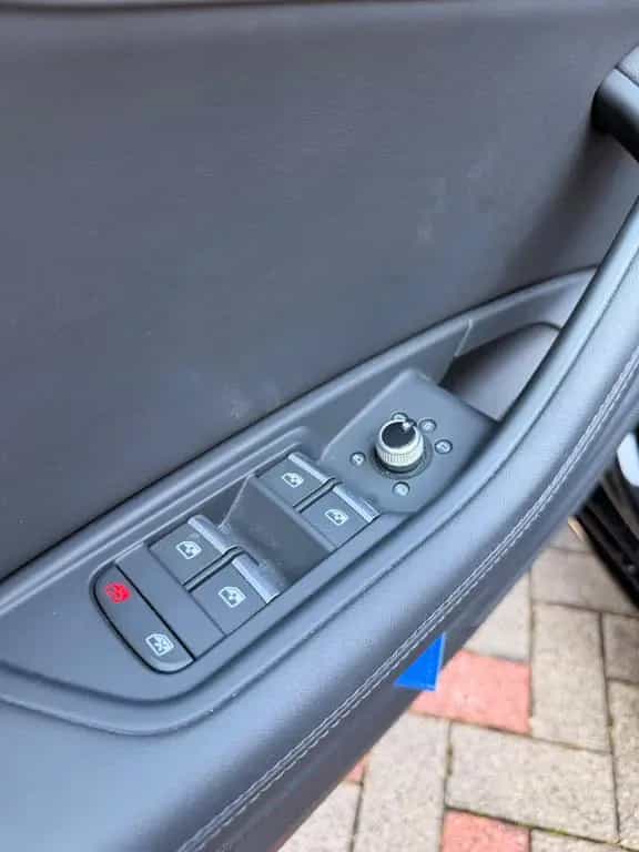 Audi A4 Avant 35 TDI advanced 04/2022-photo-18