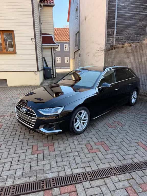 Audi A4 Avant 35 TDI advanced 04/2022-photo-2