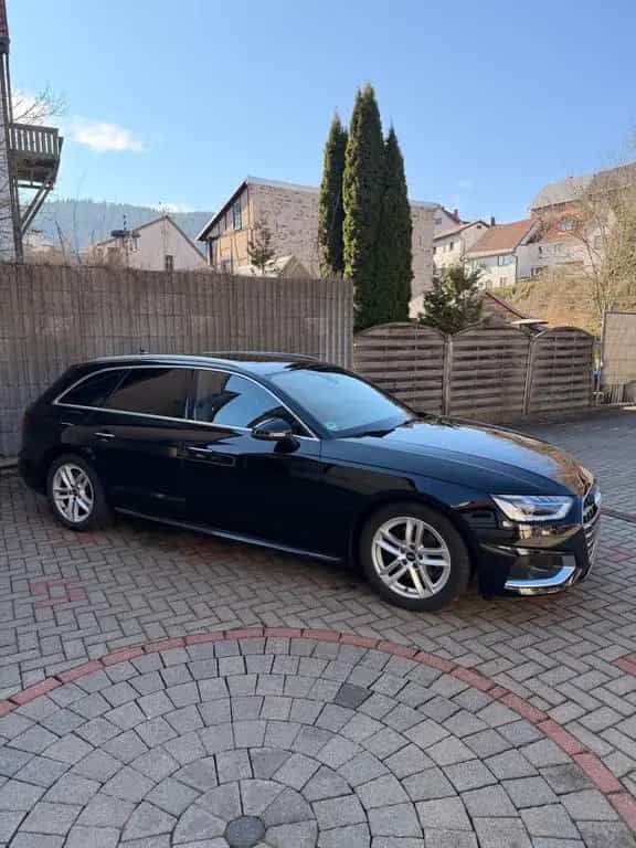 Audi A4 Avant 35 TDI advanced 04/2022-photo-7