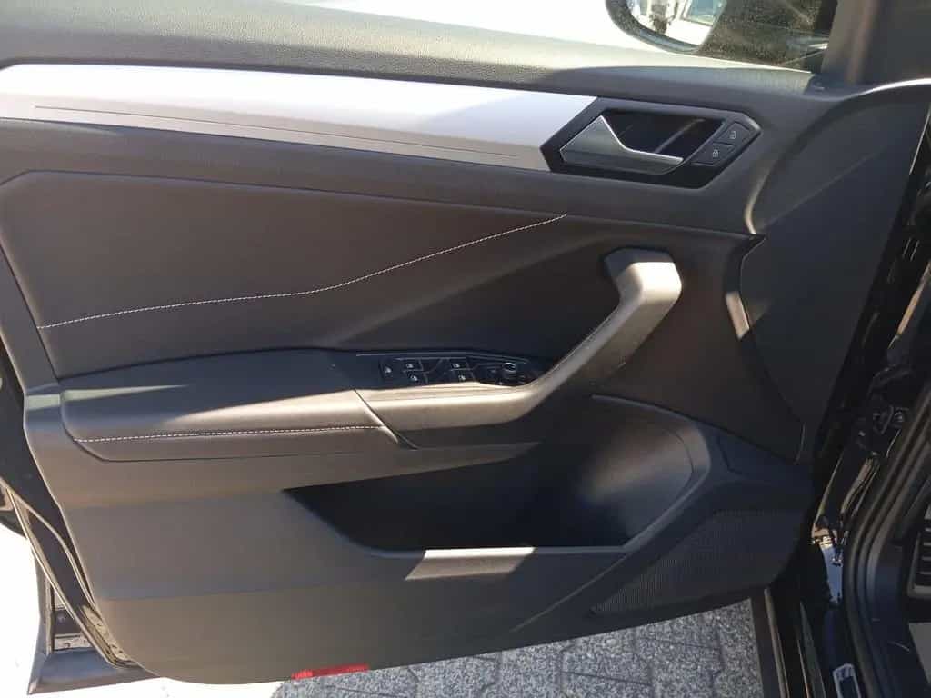Volkswagen T-Roc 1.0 TSI Goal Navi ACC DAB+ LED FrontAssist 06/2025-photo-6
