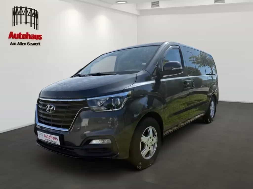 Hyundai H-1 Travel Premium STANDHEIZUNG+AHZV+WKR 02/2020-photo-0