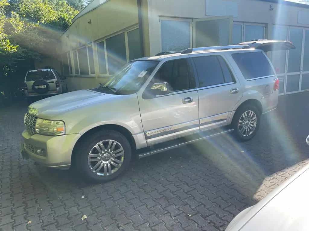 Lincoln Navigator 01/2007-photo-2