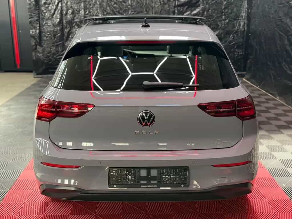 Volkswagen Golf VIII Lim.*DSG*Pano*IQ*StaHeiz*LED*AHK*S-Hef 03/2020-photo-10