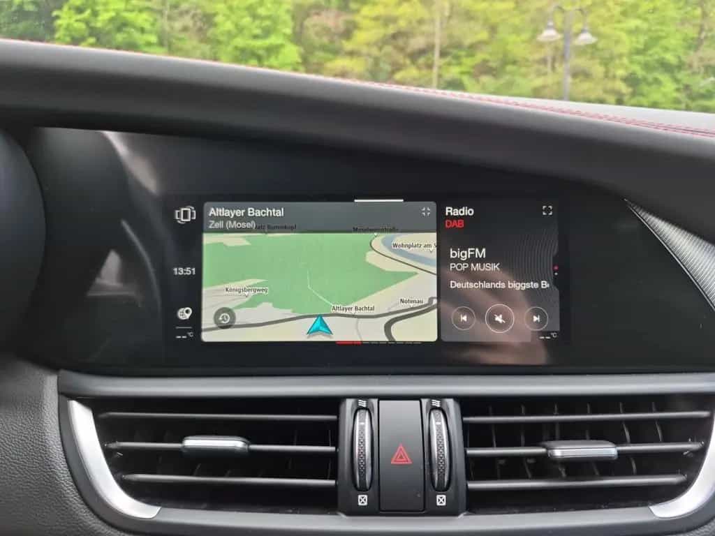 Alfa Romeo Giulia Competizione Q4 LED Leder Navi Rückfahrka 04/2023-photo-11