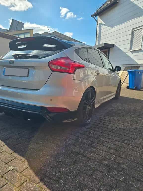 Ford Focus 2,0 EcoBoost ST Leder-Sport-Paket ST 07/2015-photo-4