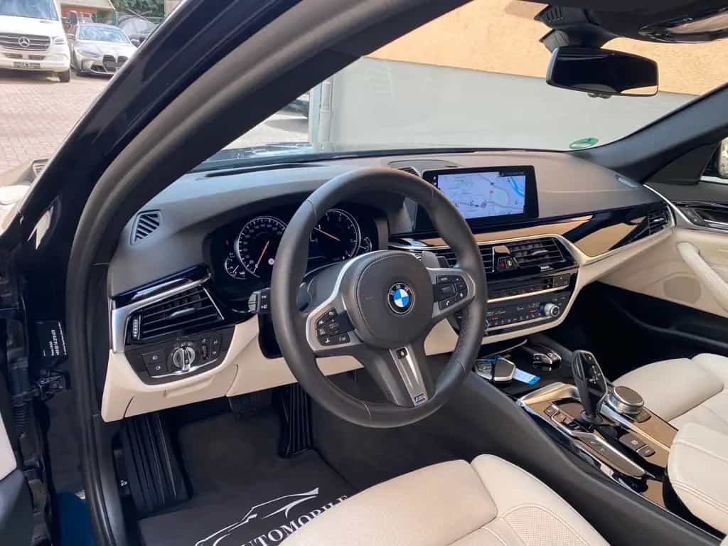 BMW 520 d xDrive M Sport Line StandHz*Sitzkl*ACC*360° 05/2018-photo-1