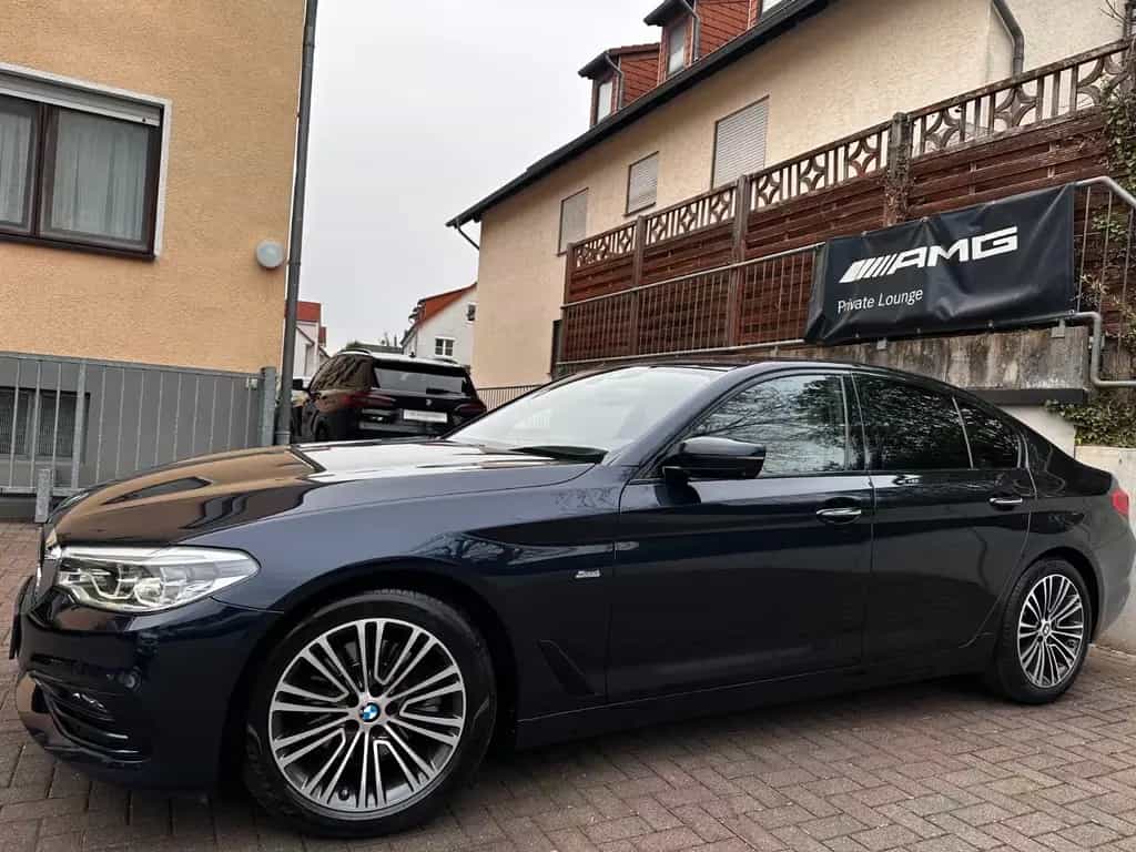 BMW 520 d xDrive M Sport Line StandHz*Sitzkl*ACC*360° 05/2018-photo-12