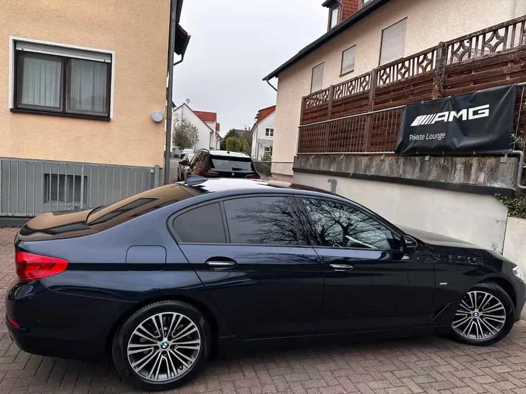 BMW 520 d xDrive M Sport Line StandHz*Sitzkl*ACC*360° 05/2018-photo-42