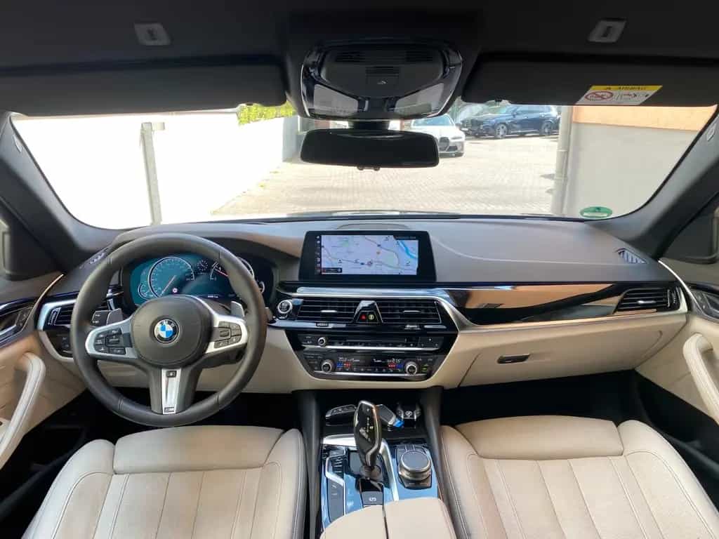 BMW 520 d xDrive M Sport Line StandHz*Sitzkl*ACC*360° 05/2018-photo-5