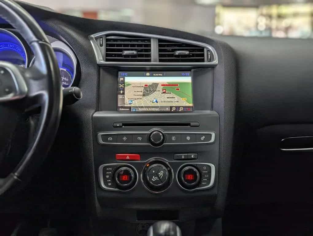 DS Automobiles DS4 1.2 PureTech Basis MFL KAM TEMP SHZ PDC ALU1 12/2015-photo-19