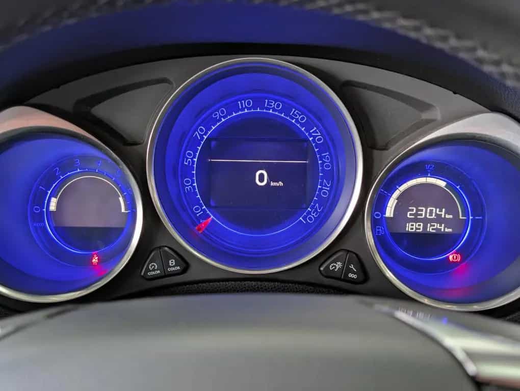 DS Automobiles DS4 1.2 PureTech Basis MFL KAM TEMP SHZ PDC ALU1 12/2015-photo-22