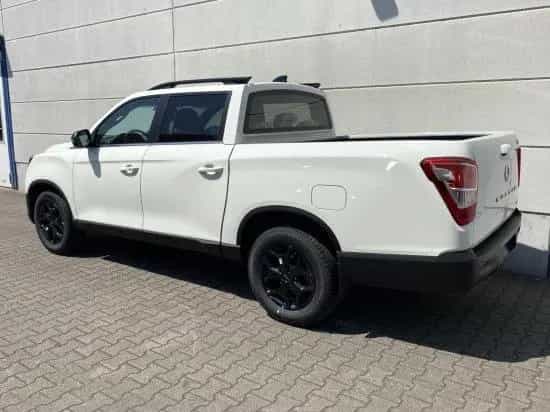 KGM Musso Grand 2.2 E-XDI AT 4WD Black Assist Paket null-photo-9