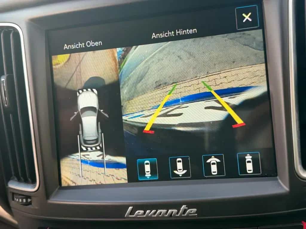 Maserati Levante S 12/2016-photo-27