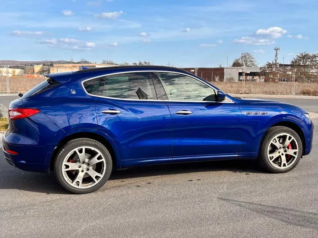 Maserati Levante S 12/2016-photo-8