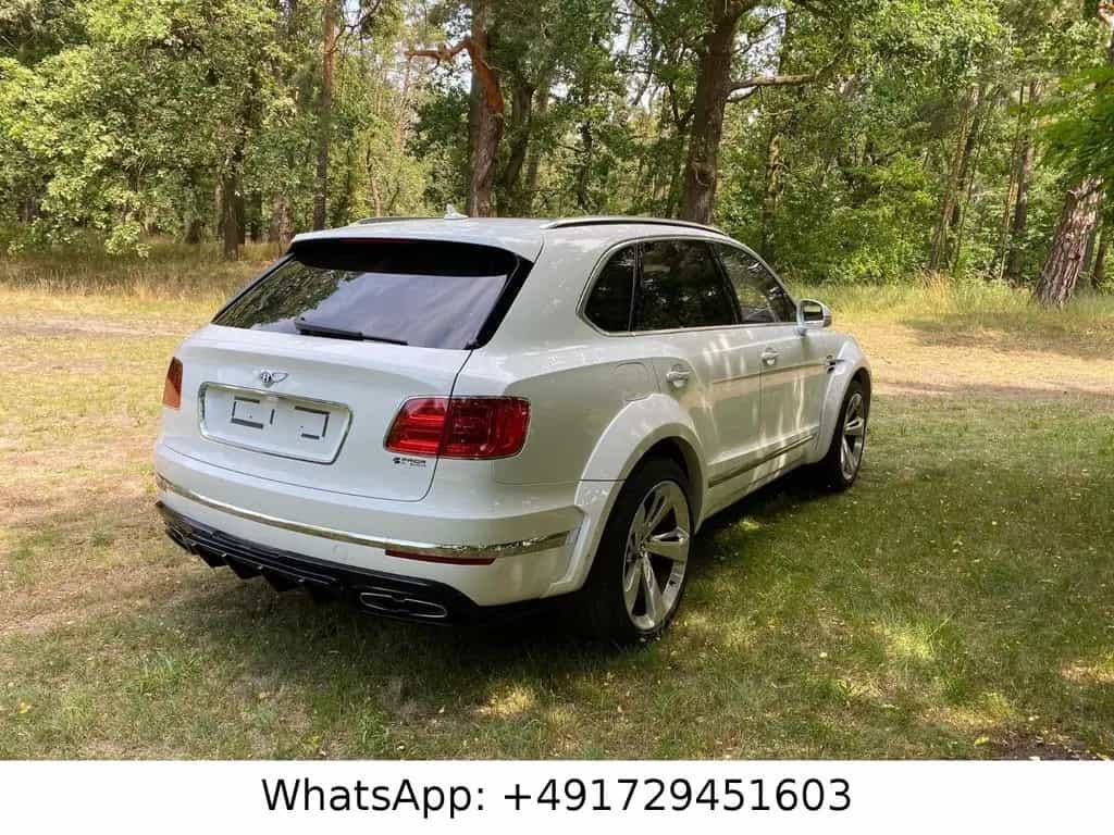 Bentley Bentayga Mulliner Vollausstattung Prior-Widebody 11/2017-photo-2
