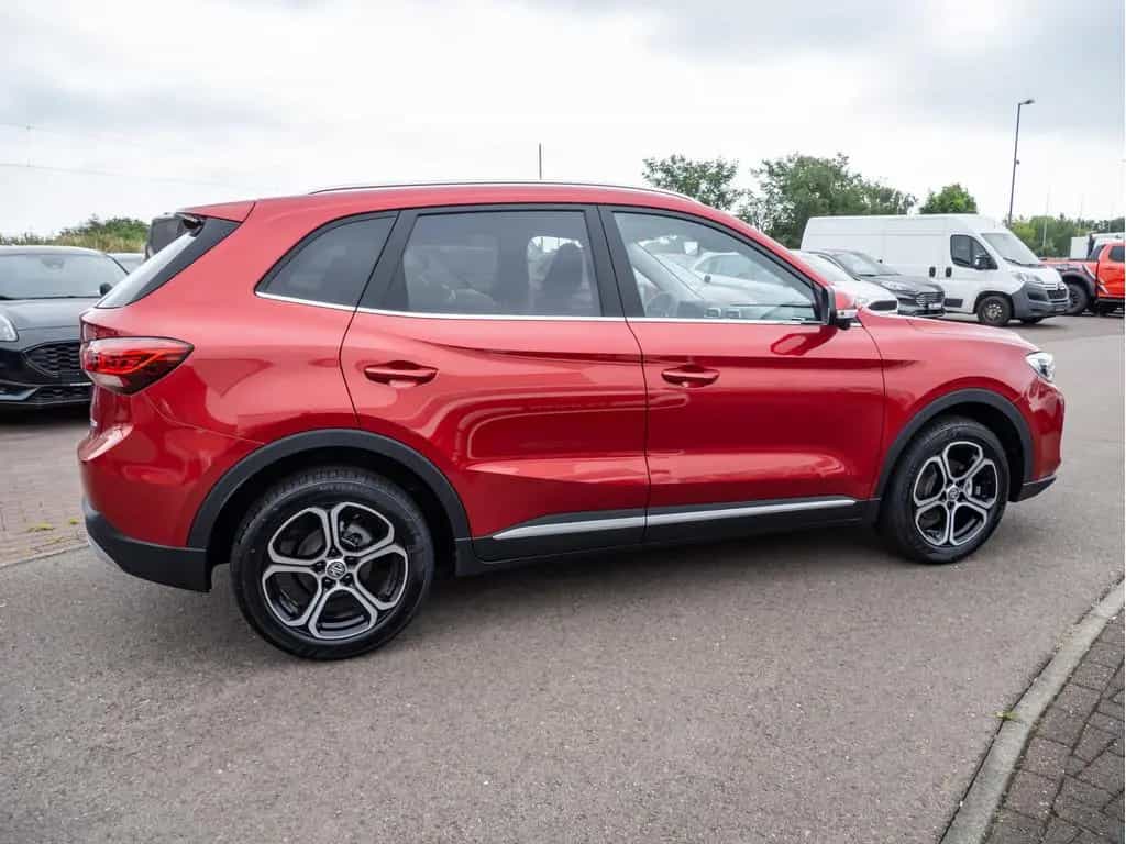 MG ZS 1.5 Comfort KEYLESS PDC SHZ LED SCHEINWERFER 01/2026-photo-16