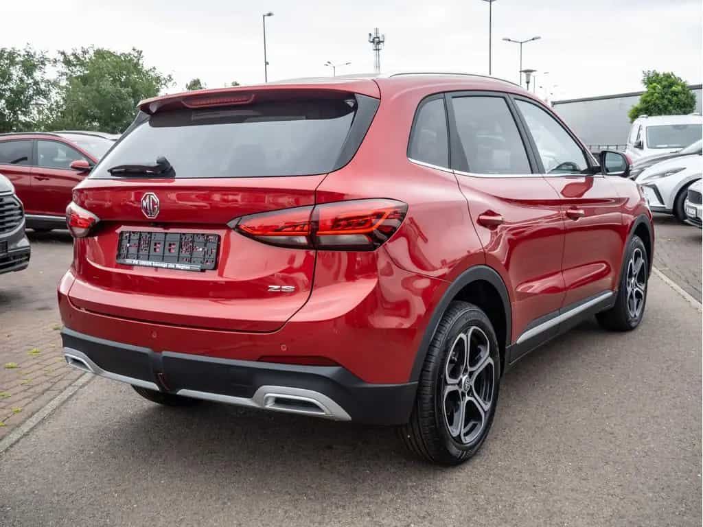 MG ZS 1.5 Comfort KEYLESS PDC SHZ LED SCHEINWERFER 01/2026-photo-17
