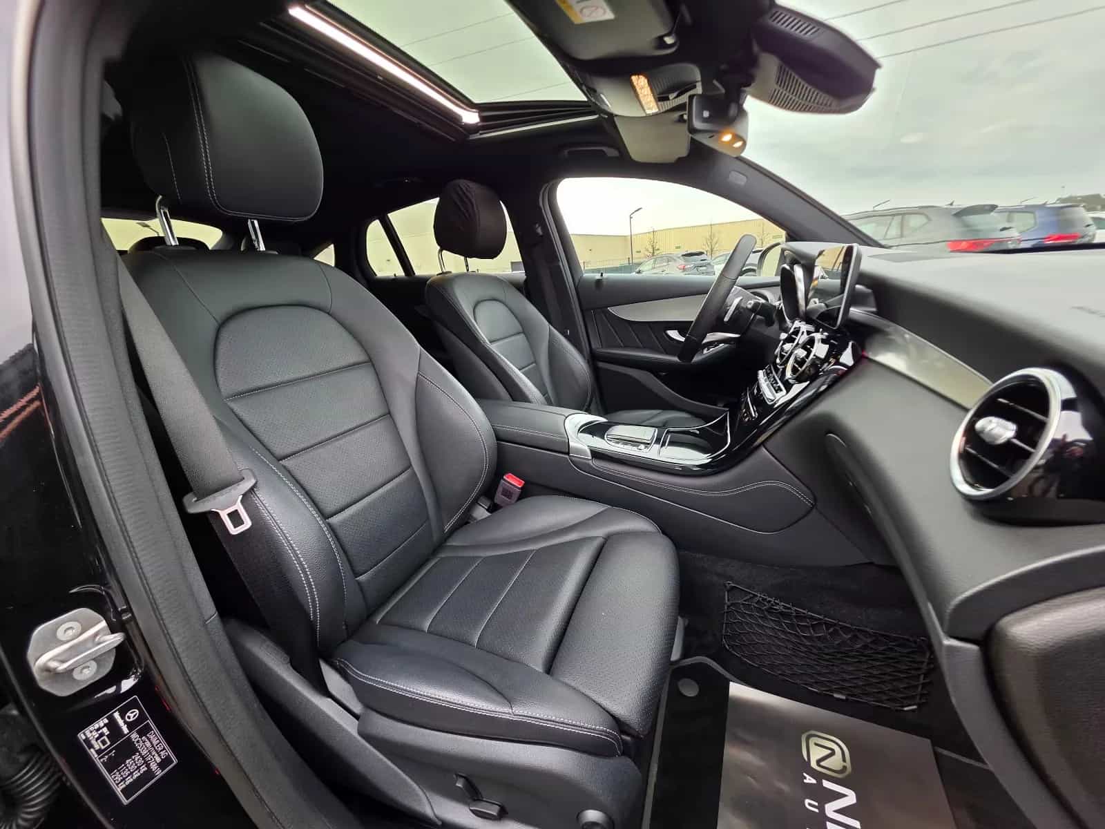 Mercedes-Benz GLC-Class 200 11/2019-photo-16