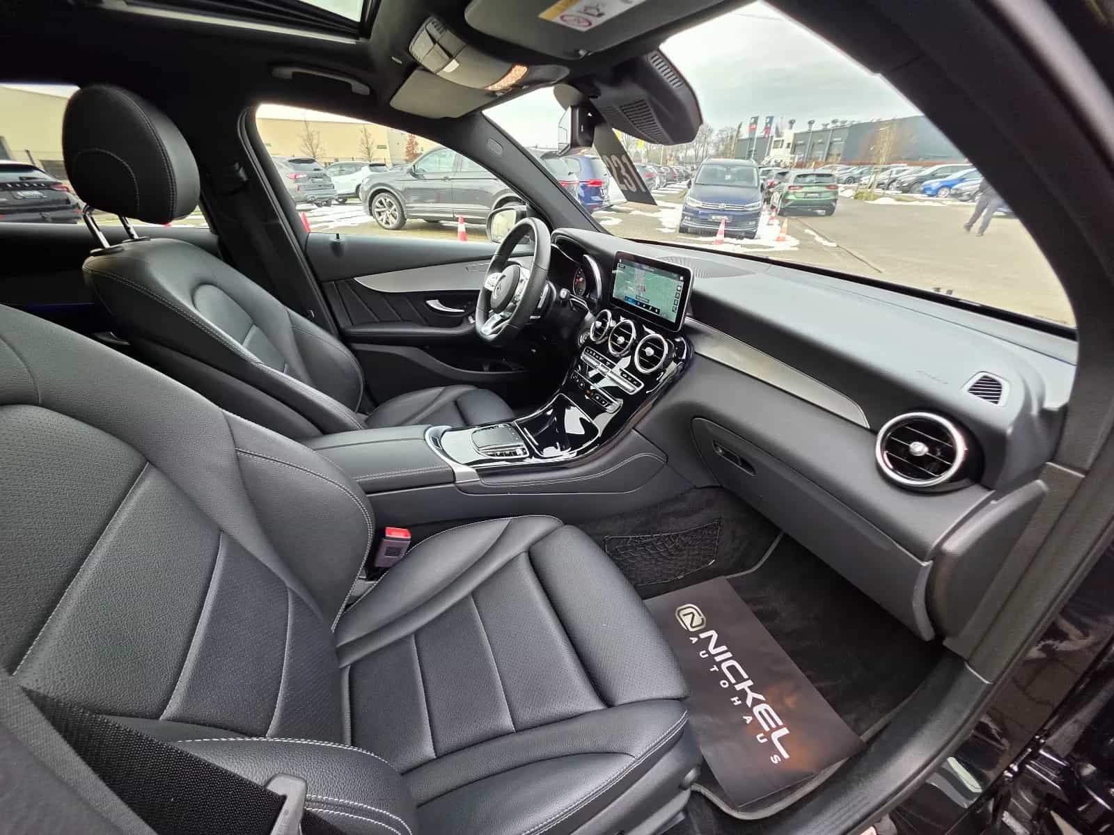 Mercedes-Benz GLC-Class 200 11/2019-photo-19