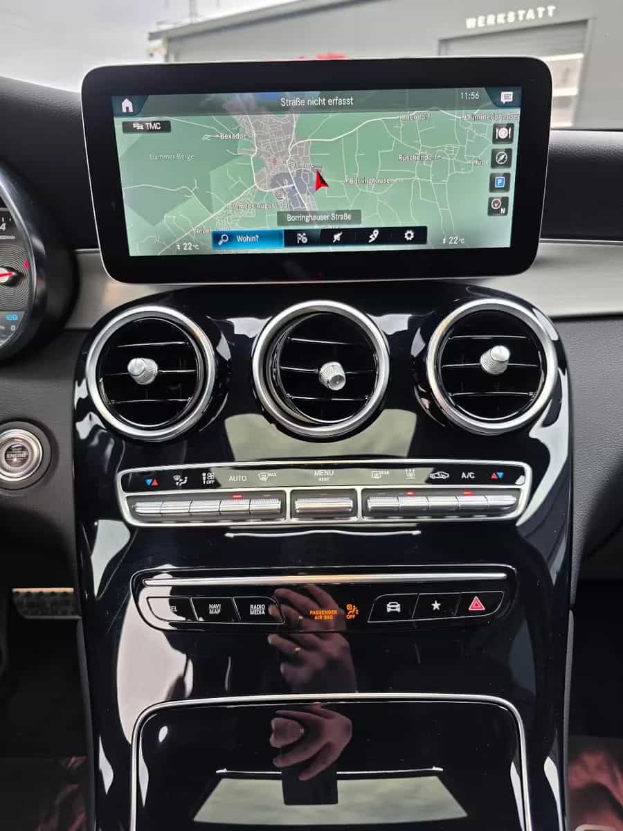 Mercedes-Benz GLC-Class 200 11/2019-photo-42