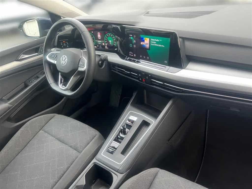 Volkswagen Golf Variant Life 1.5 eTSI DSG BusinessPremium 01/2024-photo-17