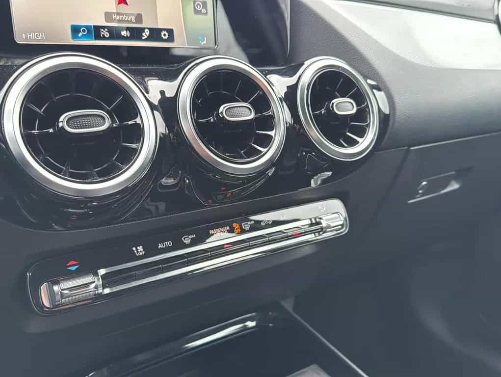 Mercedes-Benz B-Class 180 AHK Schwenkbar*LED*MBUX 04/2019-photo-13