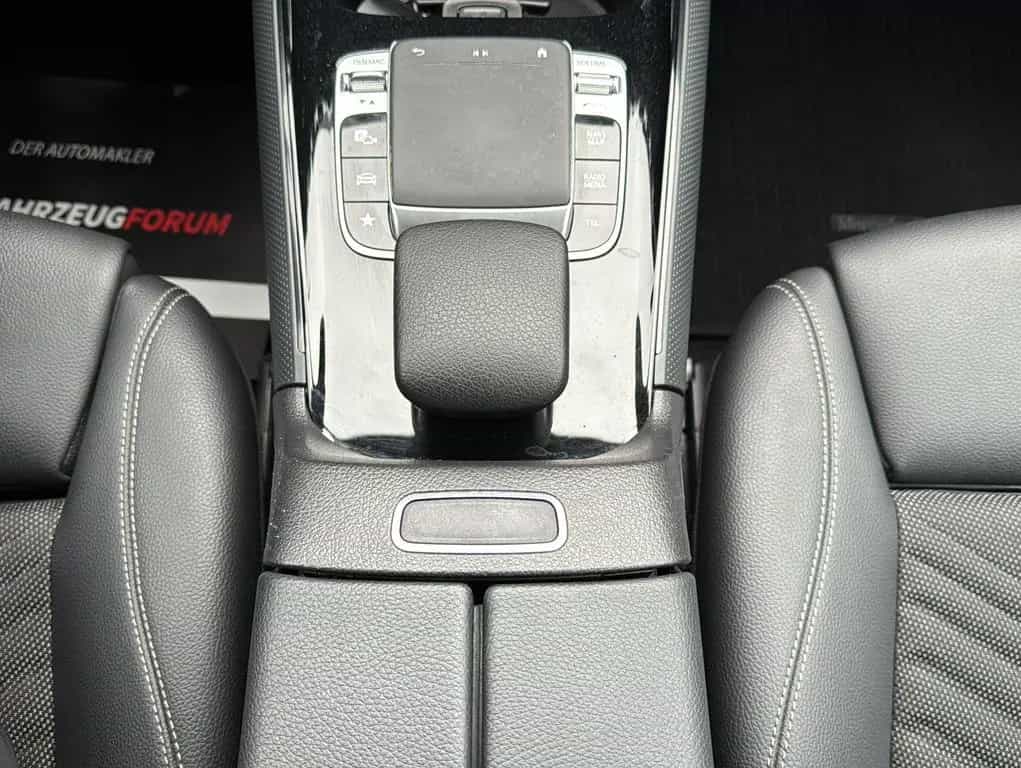 Mercedes-Benz B-Class 180 AHK Schwenkbar*LED*MBUX 04/2019-photo-14