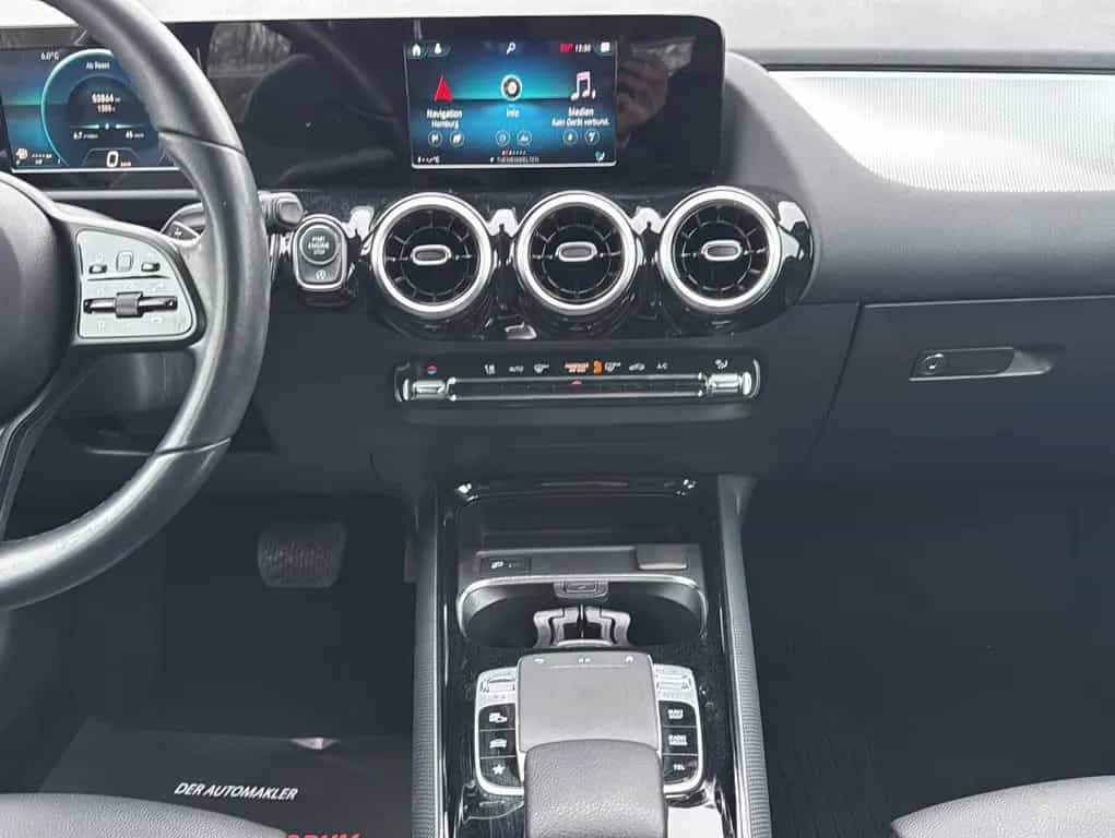 Mercedes-Benz B-Class 180 AHK Schwenkbar*LED*MBUX 04/2019-photo-19