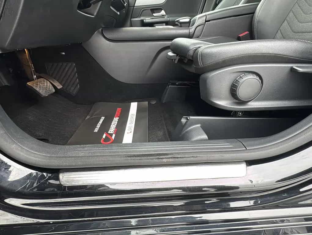 Mercedes-Benz B-Class 180 AHK Schwenkbar*LED*MBUX 04/2019-photo-22
